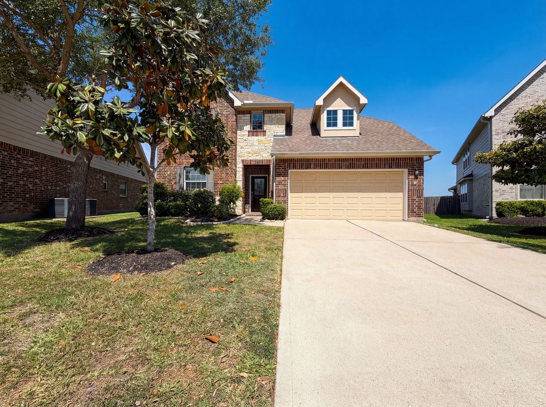 Property photo 1 of 26306 Fox Ridge Ln