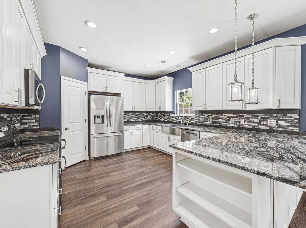 Property photo 2 of 2021 Asher Loop