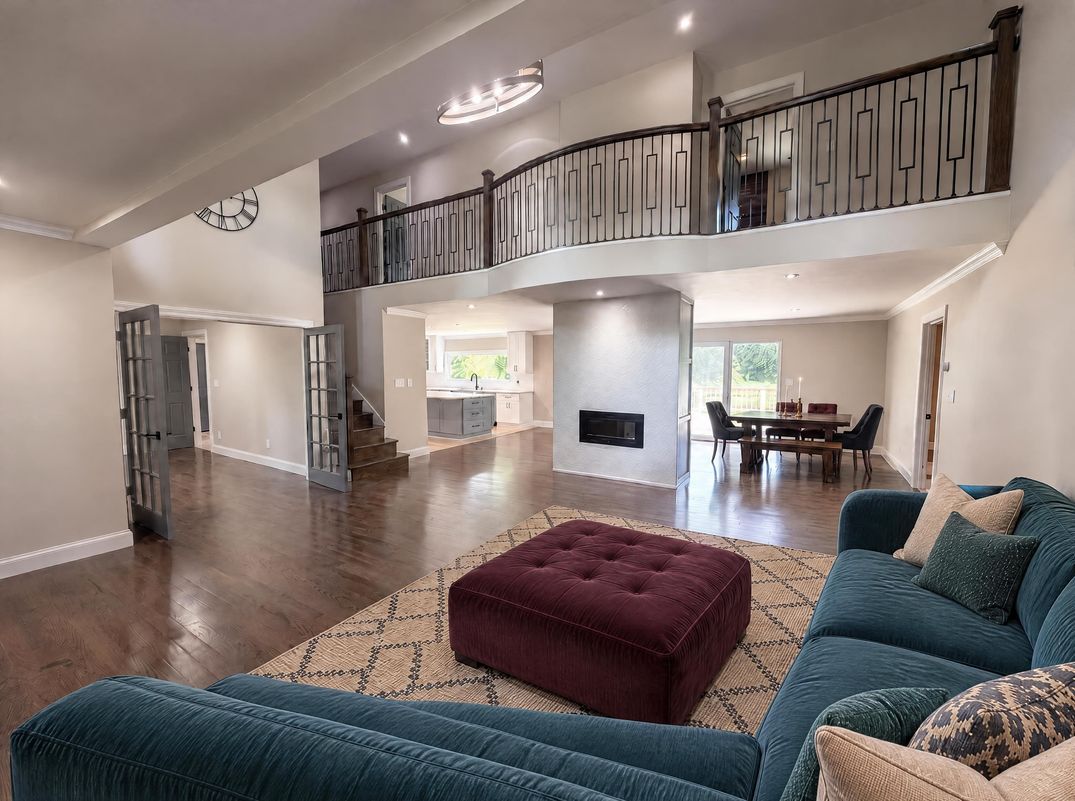 Property photo 3 of 37045 Chagrin Blvd