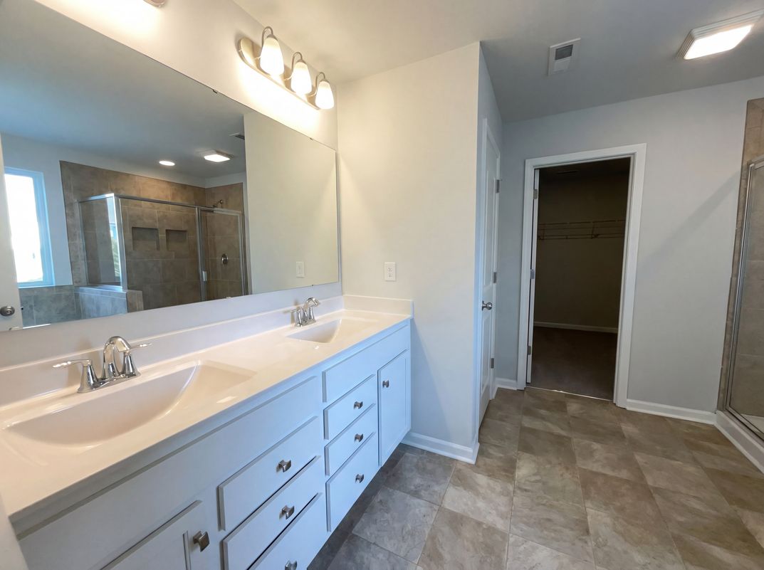 Photo 6 of 18 of 2693 Watergarden St, York, SC