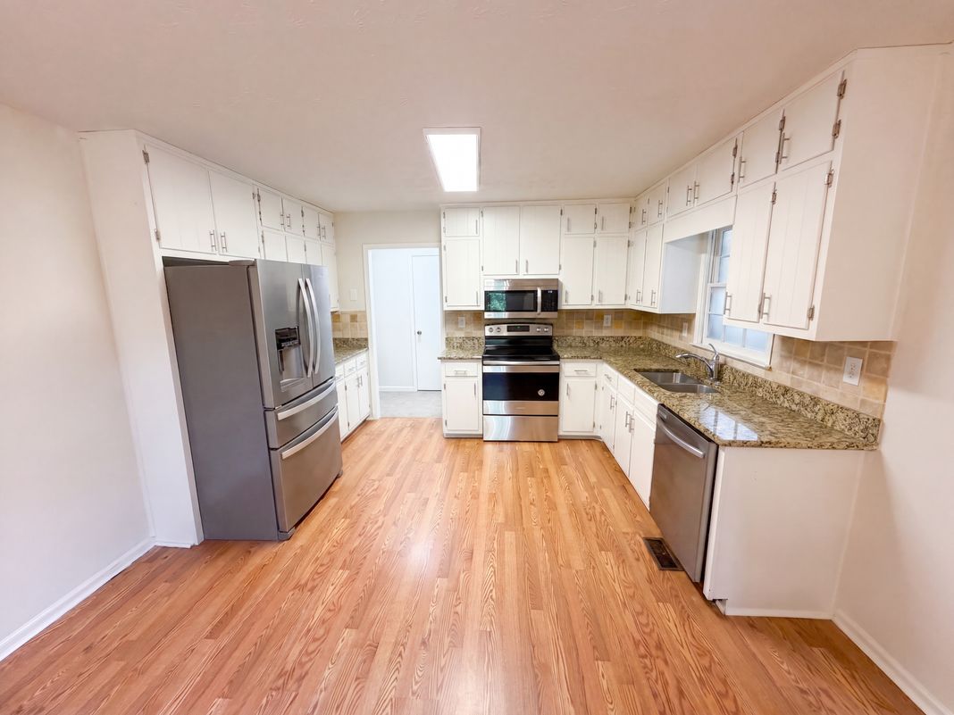 Property photo 2 of 1825 Marsh Creek Dr