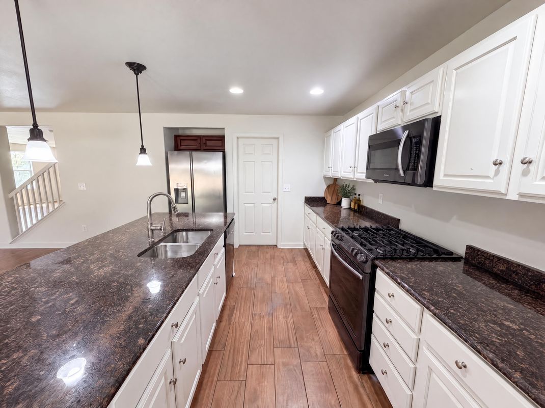 Property photo 2 of 13480 Uinta St