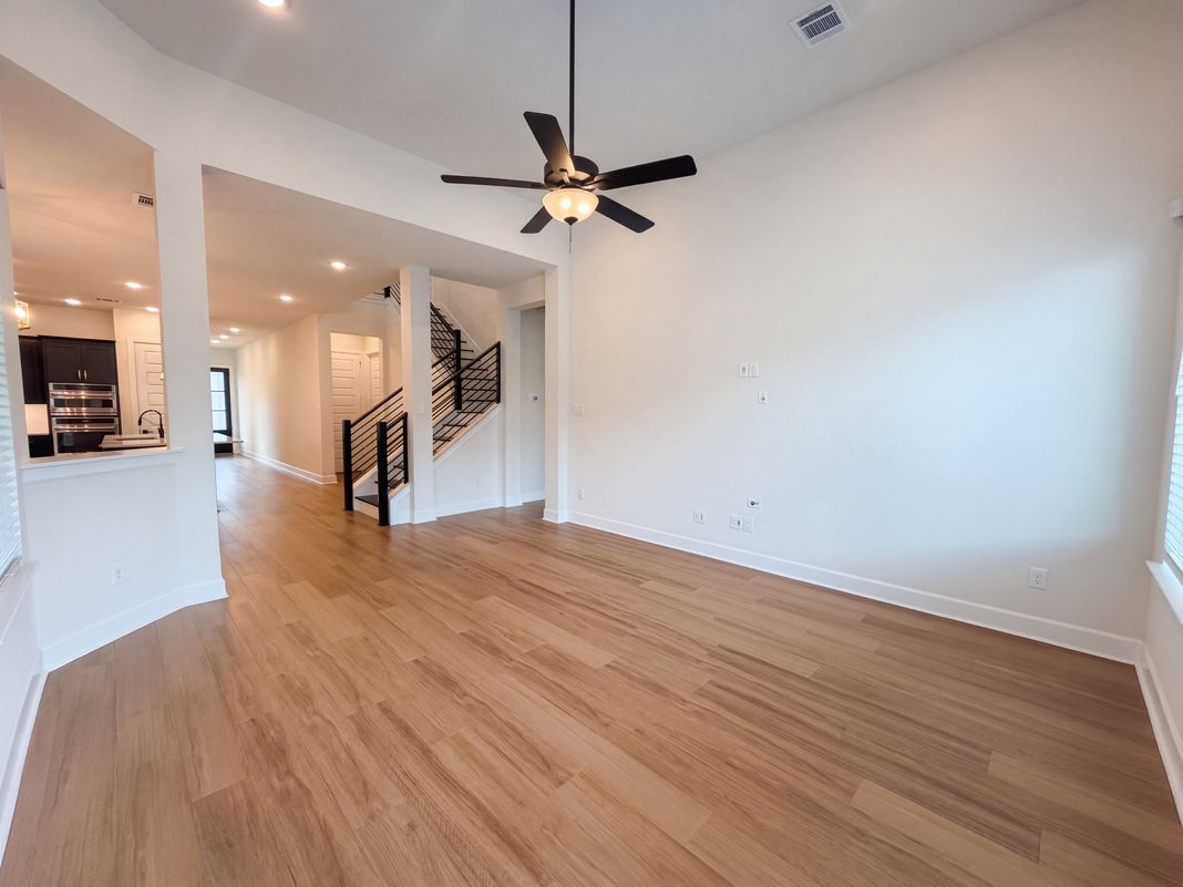 Property photo 3 of 3357 Monarch Pass Dr
