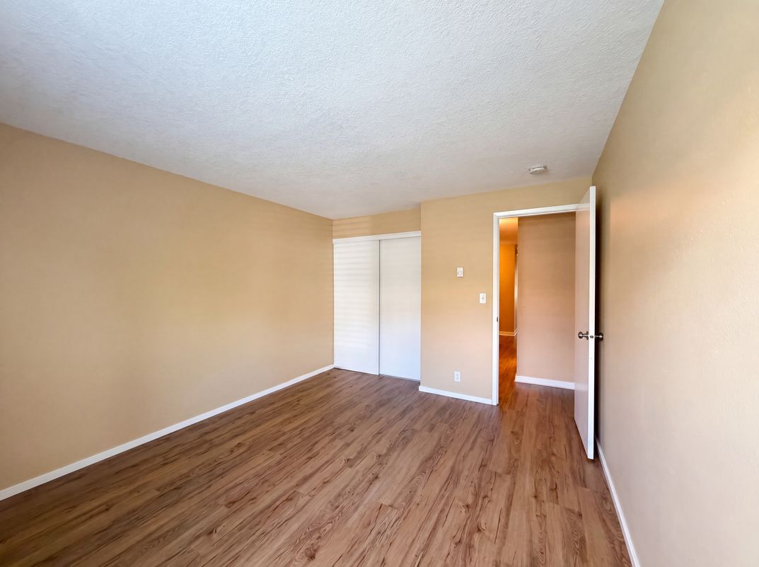 Photo 4 of 20 of 10132 SW Trapper Ter, Beaverton, OR