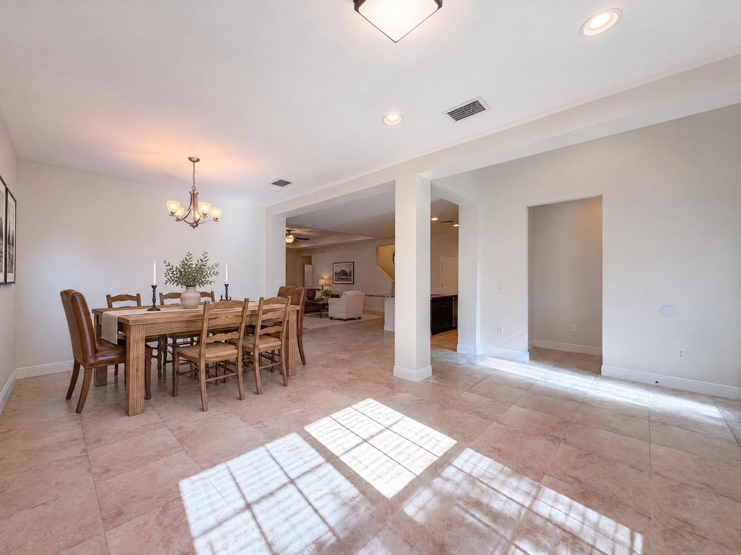 Property photo 3 of 1416 Hickory View Cir
