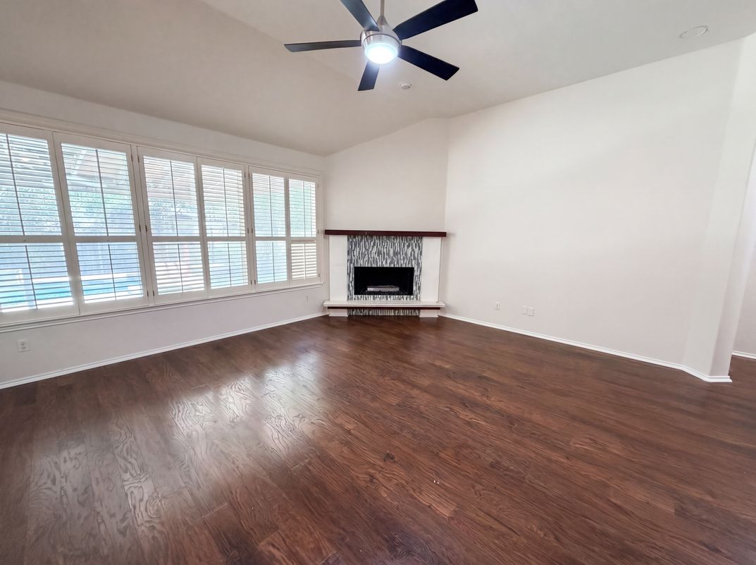 Property photo 3 of 117 Brentwood Dr