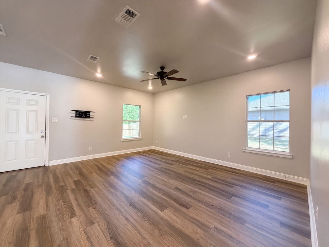 Property photo 3 of 6006 Colorado St
