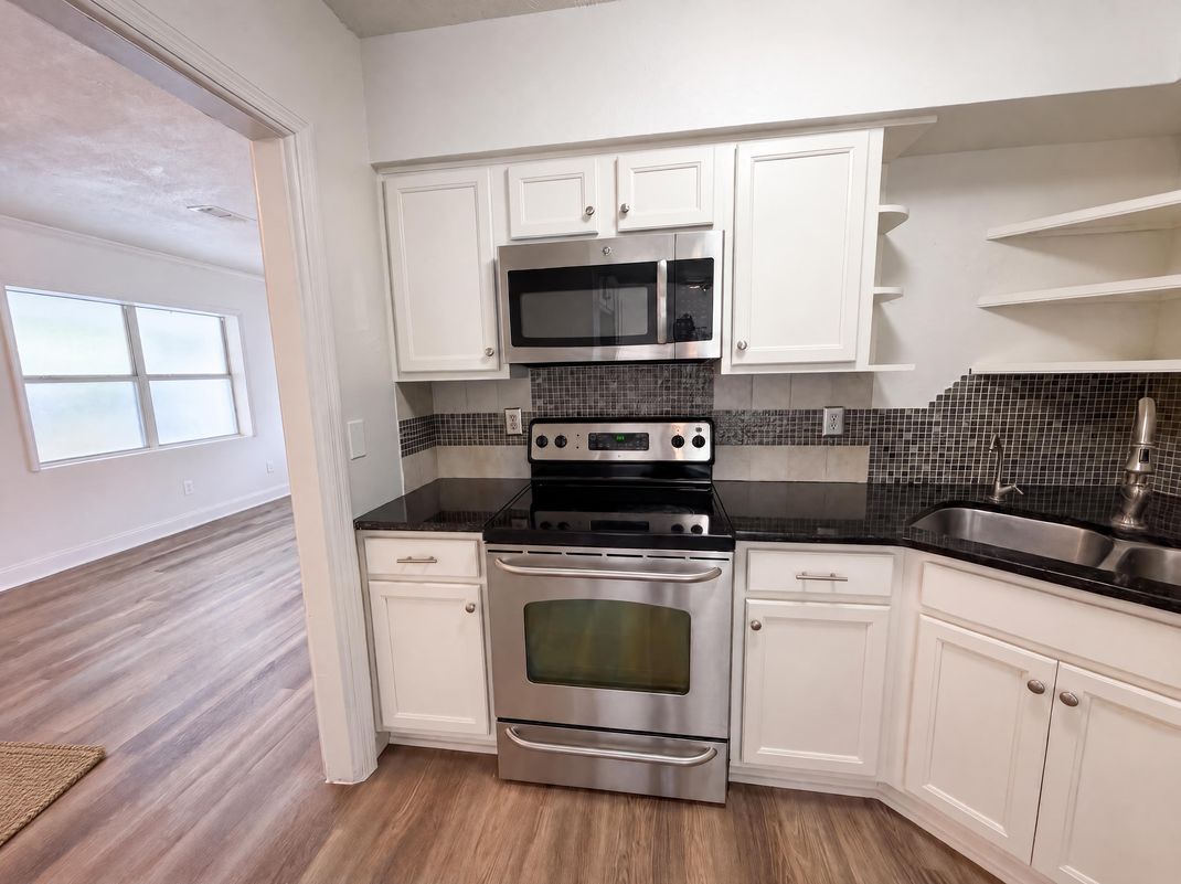 Property photo 2 of 5630 Temple Rd