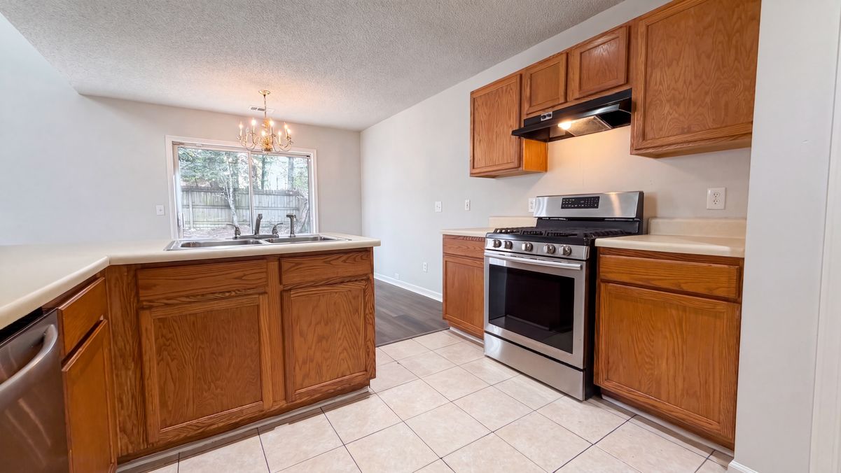 Property photo 2 of 3426 Sable Chase Ln