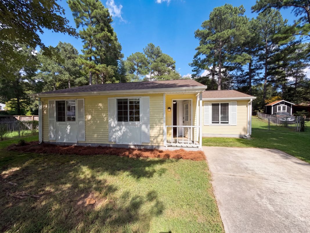 Property photo 1 of 3618 Gustar Ct
