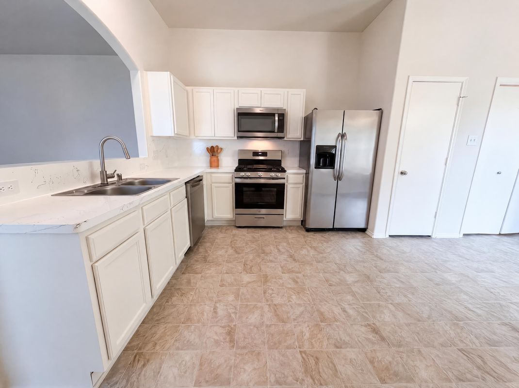 Property photo 2 of 7435 Kennemer Dr