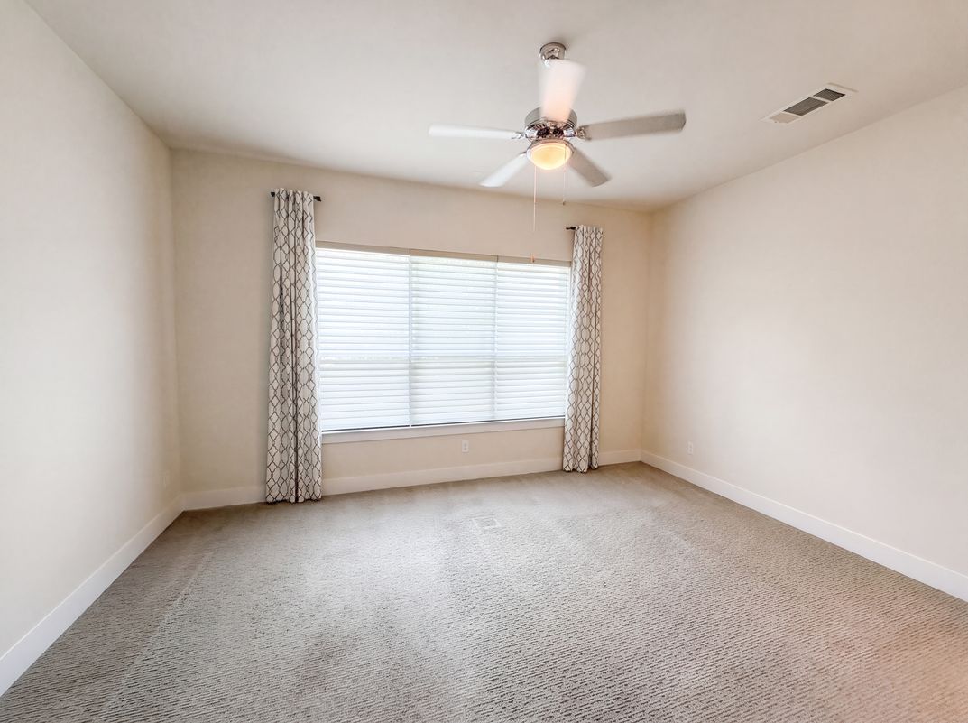 Photo 4 of 16 of 13701 Ronald W Reagan Blvd, Cedar Park, TX