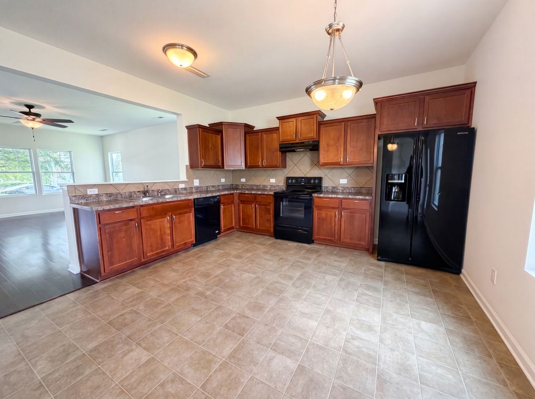 Photo 2 of 18 of 1033 Newton Ave, Rock Hill, SC