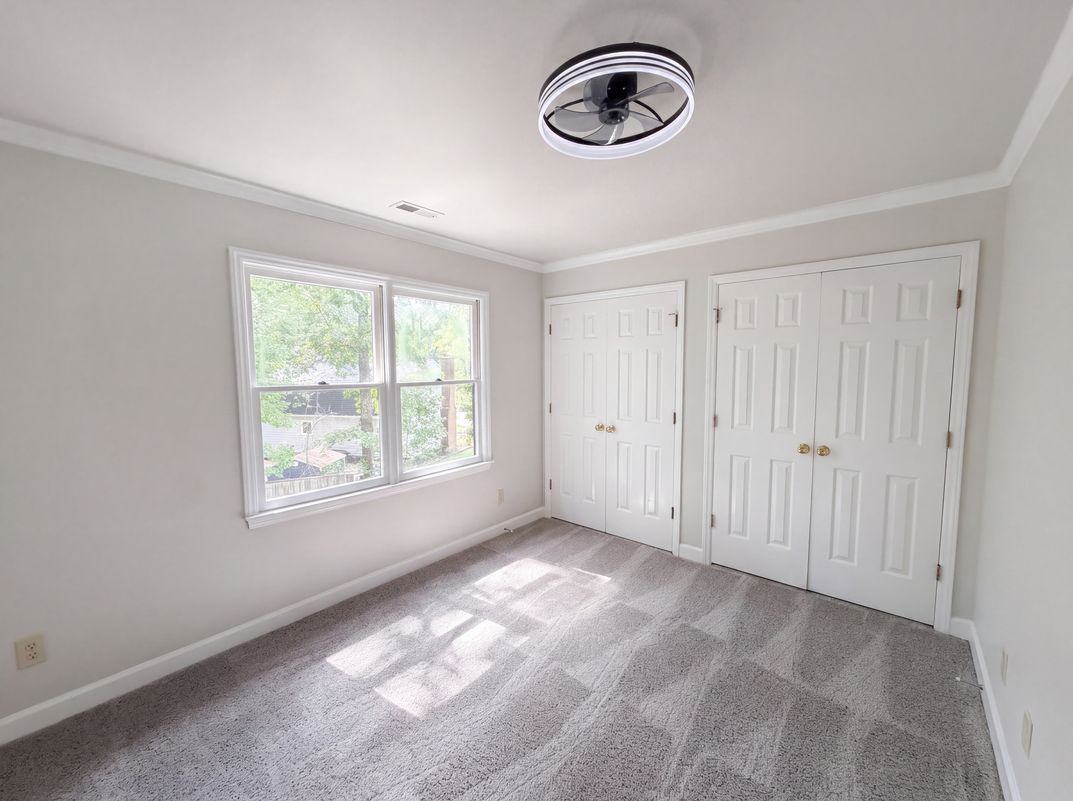 Property photo 3 of 106 Rother Ln
