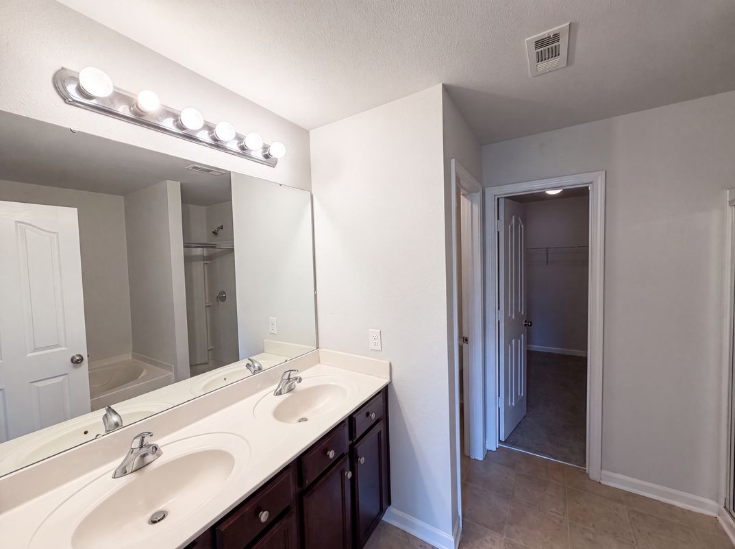 Photo 7 of 23 of 802 Bartram Ave, Concord, NC