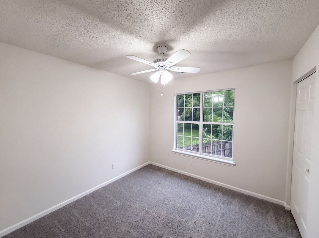Photo 9 of 35 of 3737 Winterberry Ct NW, Concord, NC