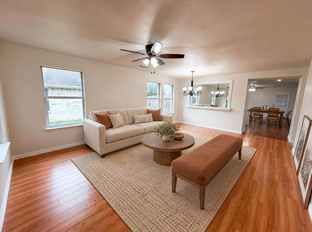 Property photo 3 of 111 Forest Park Ln