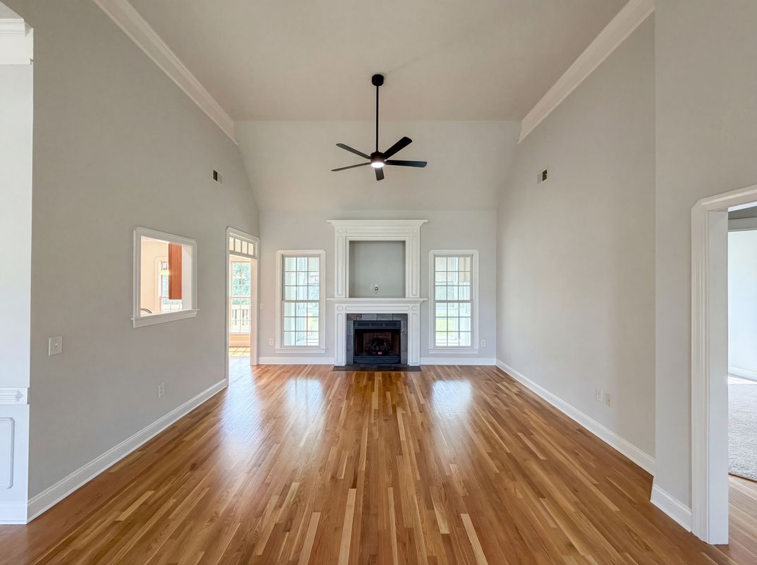 Property photo 3 of 90 Scotts Pine Cir