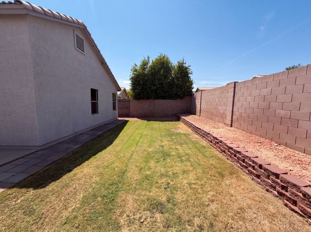 Photo 31 of 32 of 3428 W Via Del Sol Dr, Phoenix, AZ