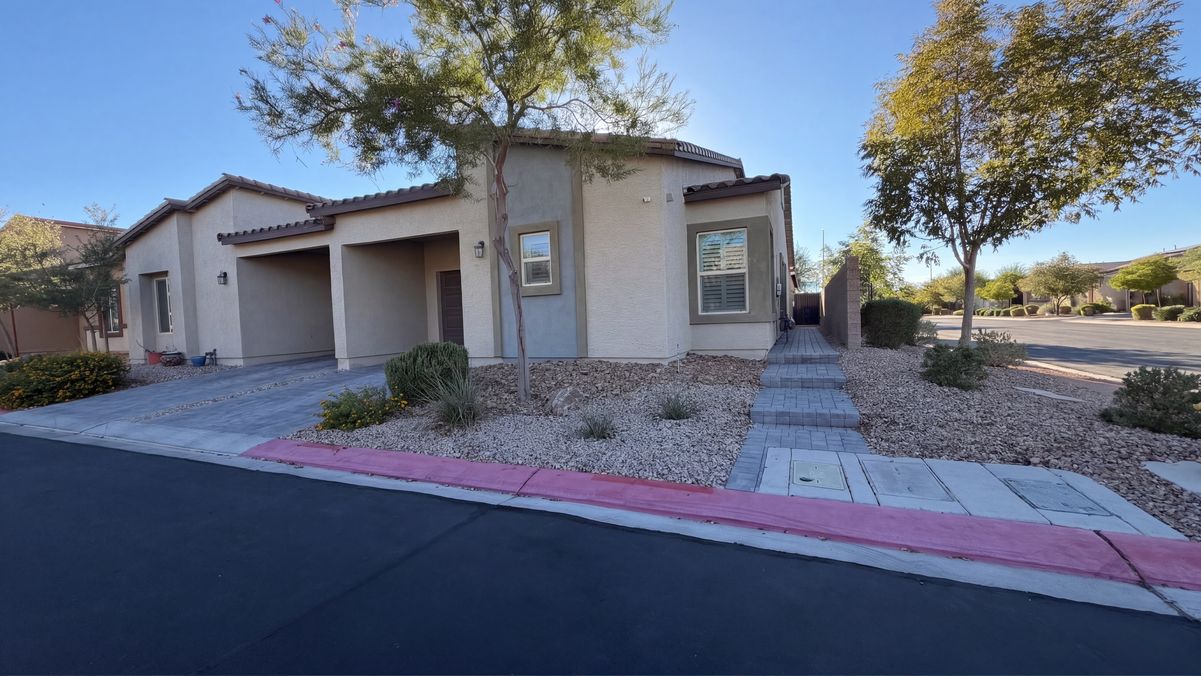Property photo 1 of 7557 Brody Meadows St
