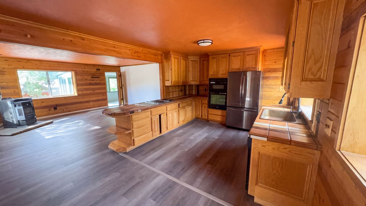 Property photo 2 of 29018 Highway 160