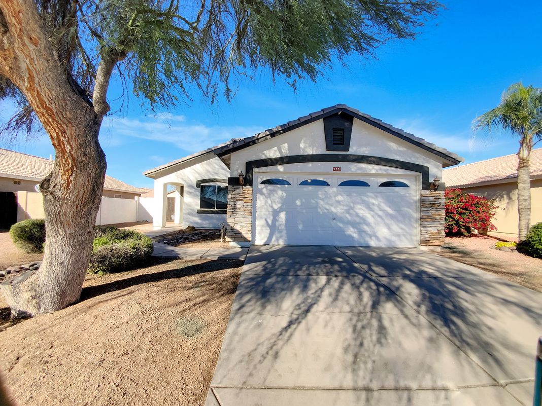 Property photo 1 of 9728 E Kiva Ave