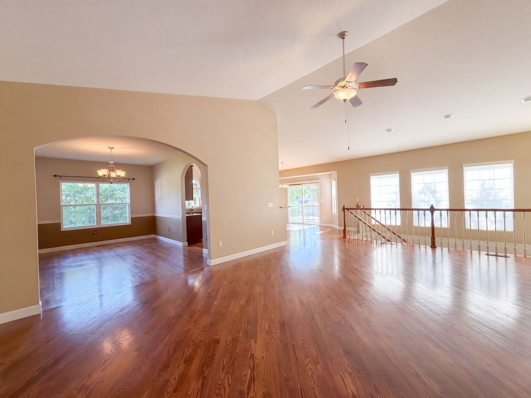 Property photo 3 of 6 White Fang Dr