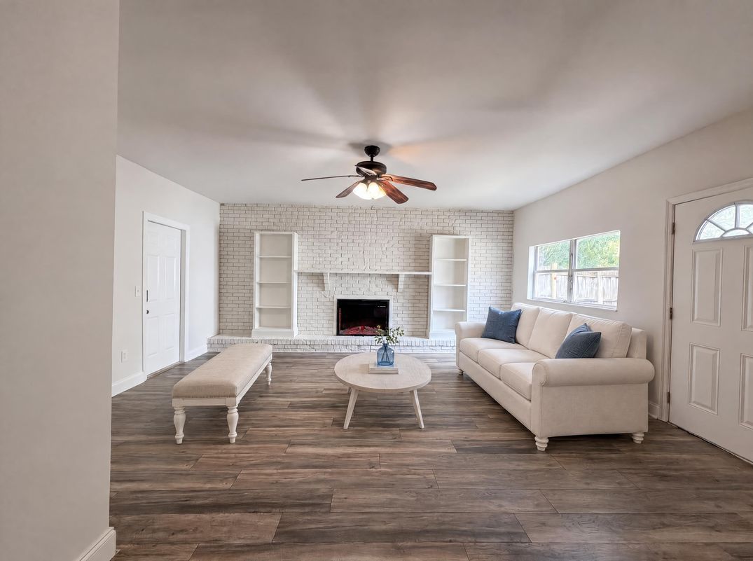 Property photo 3 of 7008 Thurston Rd