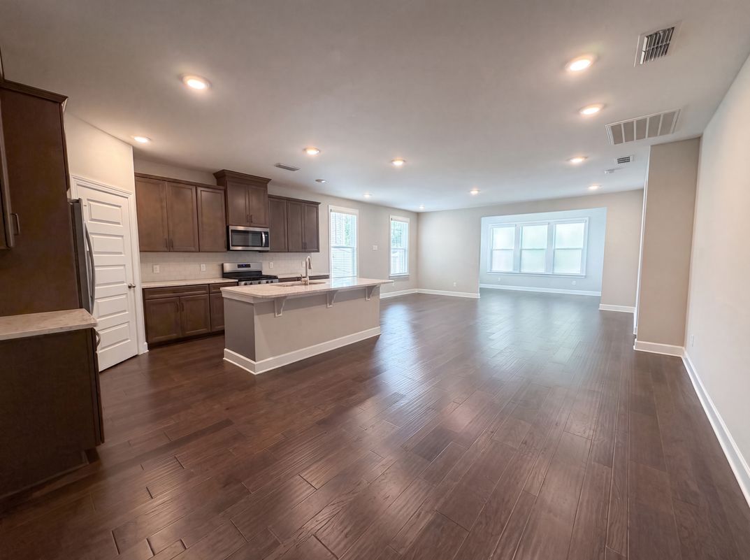Photo 6 of 19 of 6044 Blackberry Ridge Ln, Hermitage, TN