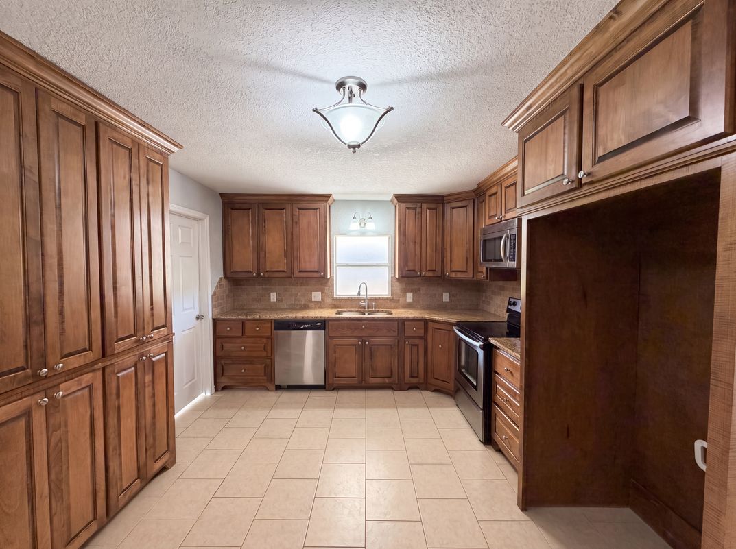 Property photo 2 of 502 Jennings St