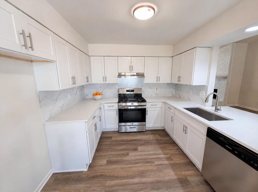 Property photo 2 of 5003 Henson Dr SW