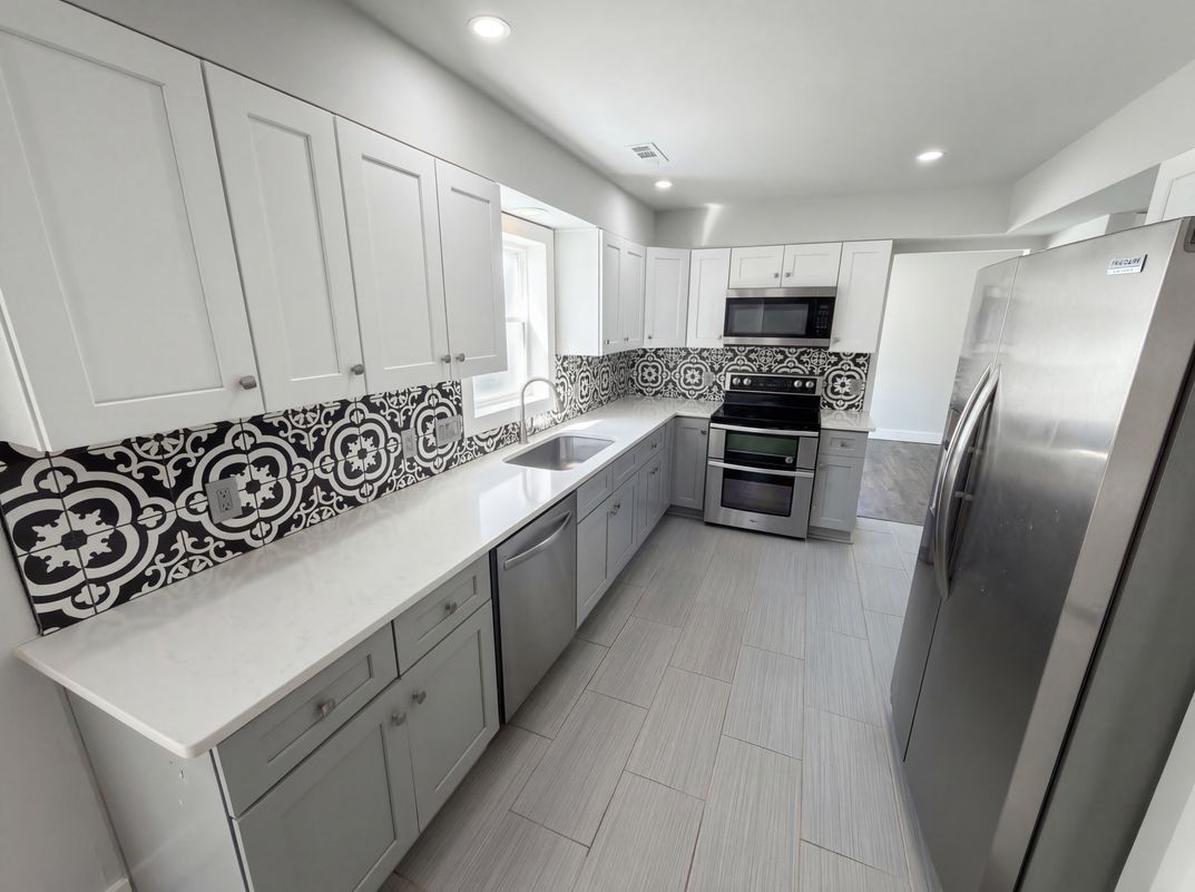 Property photo 2 of 12015 Landen Dr