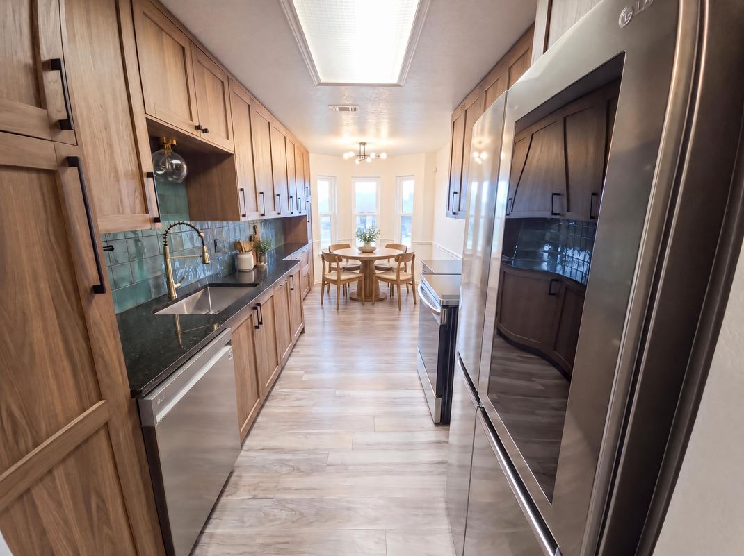 Property photo 2 of 3803 Split Oak Dr