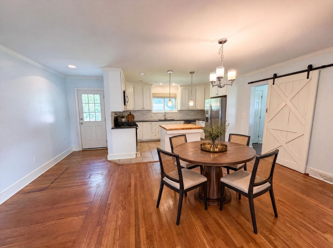 Property photo 2 of 1605 Auten Rd