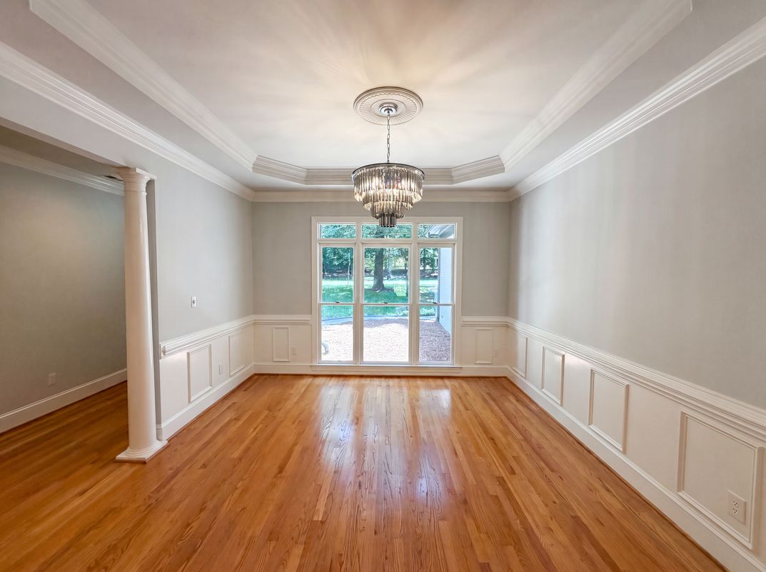 Photo 7 of 21 of 5309 Lancelot Dr, Charlotte, NC