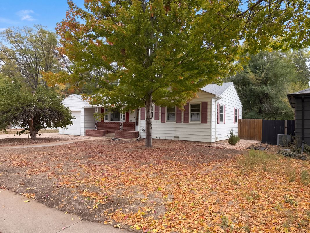 Property photo 1 of 2428 15th Avenue Ct