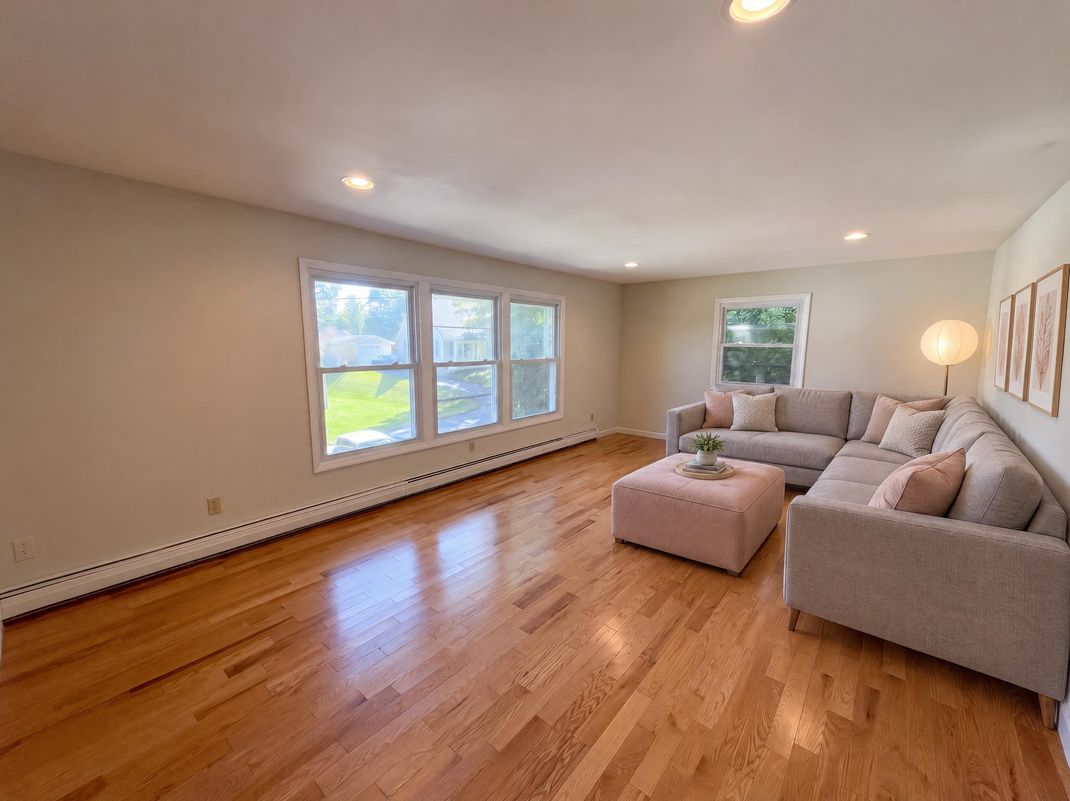 Property photo 3 of 201 Fairview St