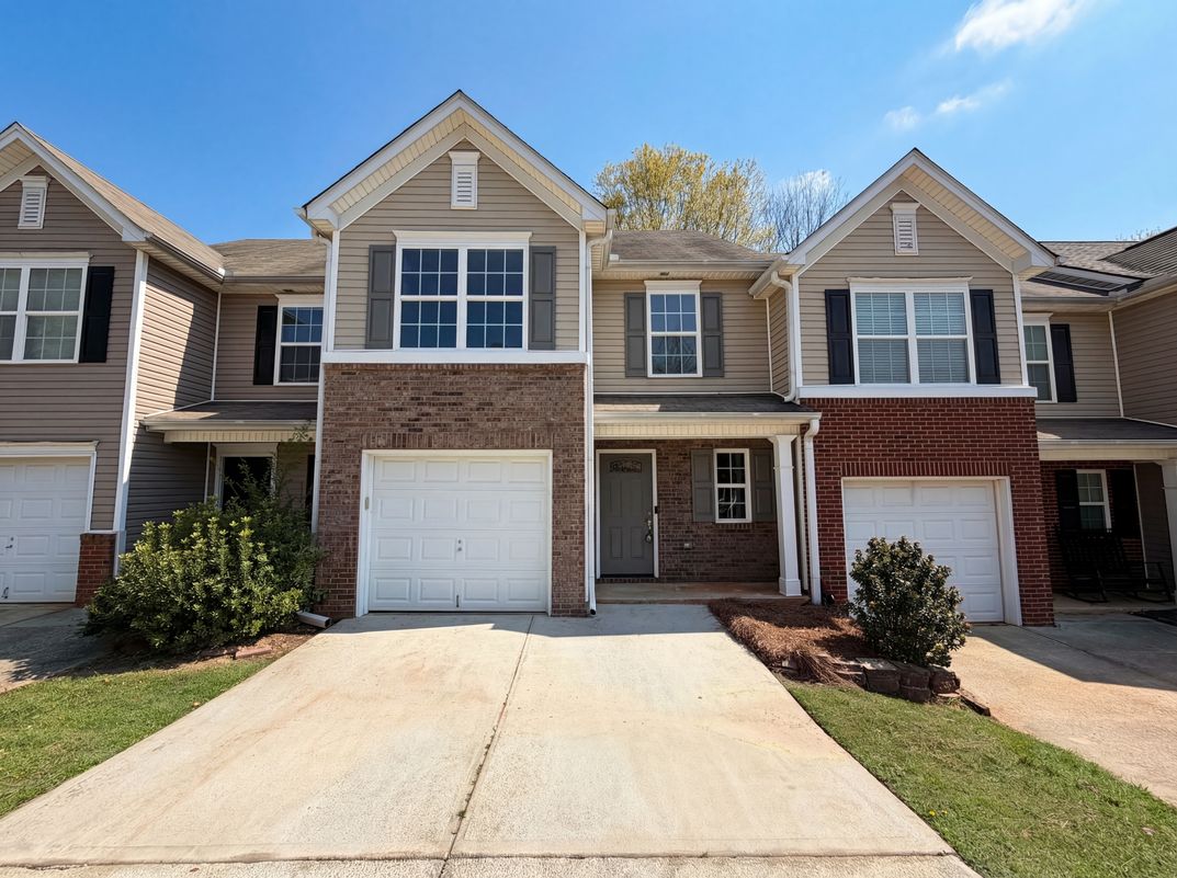 Property photo 1 of 258 Alcovy Walk Dr