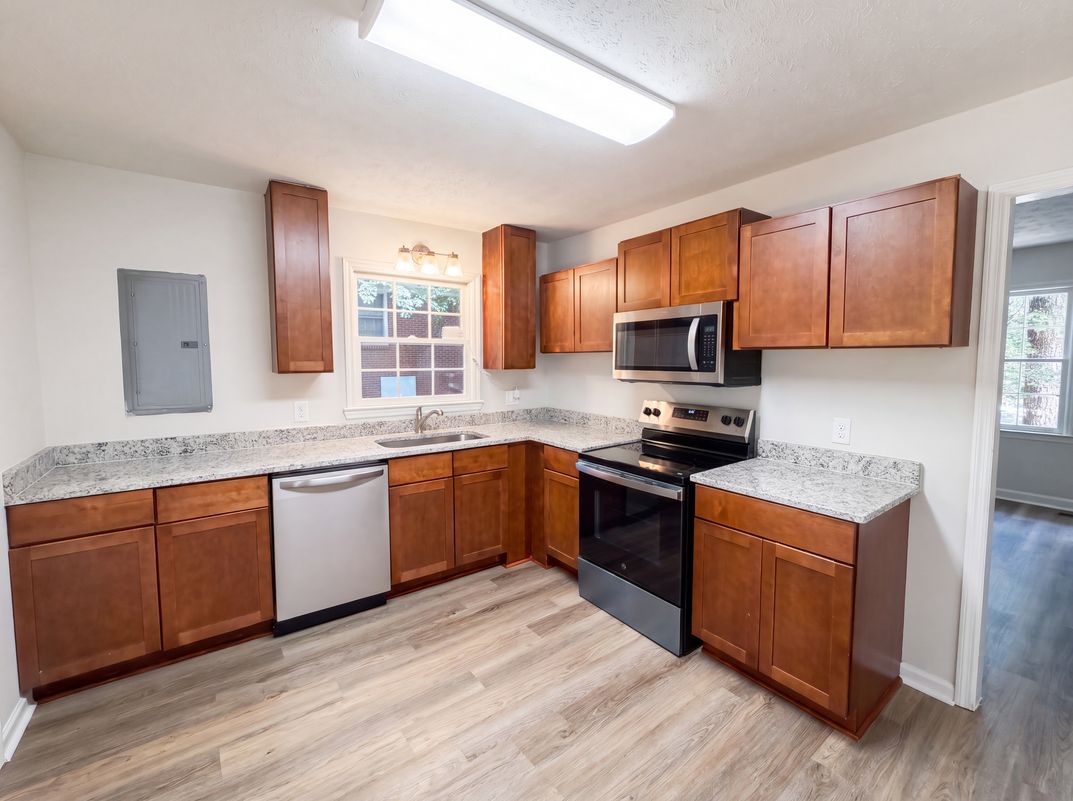 Property photo 3 of 537 Green St