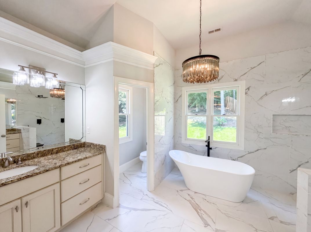 Photo 13 of 21 of 5309 Lancelot Dr, Charlotte, NC