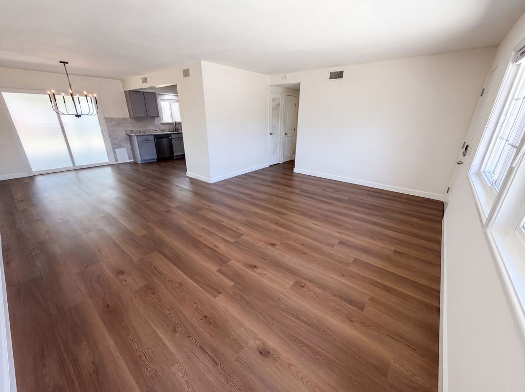 Property photo 3 of 21312 E Greenhaven St