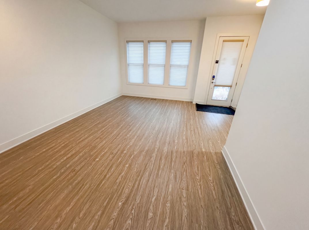 Property photo 3 of 1528 Central Ave