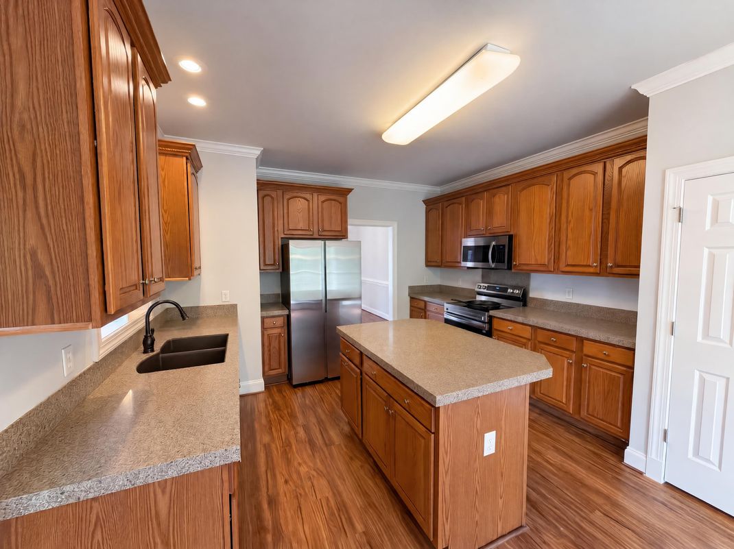 Property photo 2 of 5102 Summerell Ave