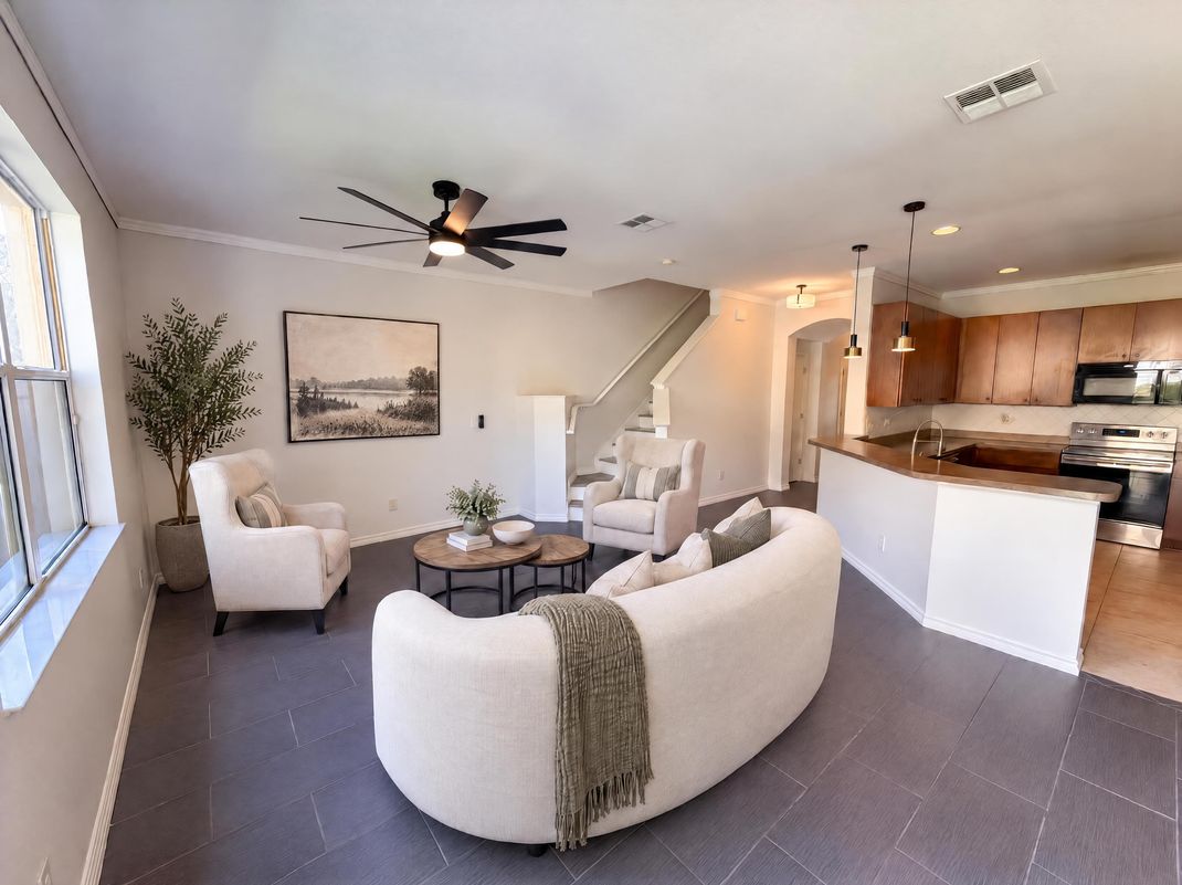 Property photo 3 of 348 Golden Dewdrop Way
