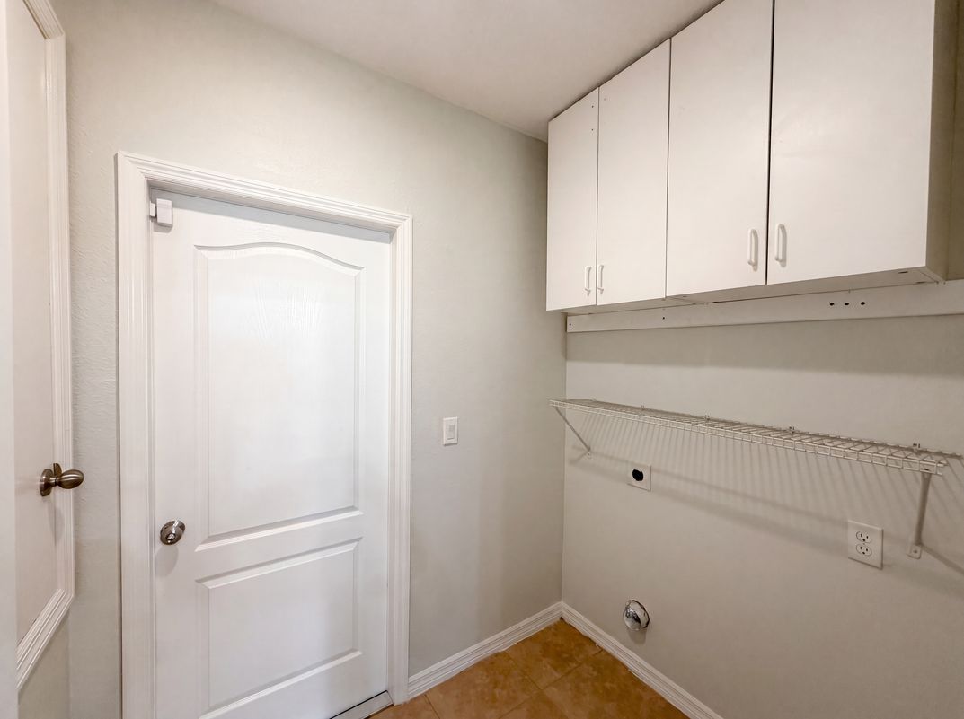 Photo 18 of 24 of 1048 Bethpage Rd, Auburndale, FL