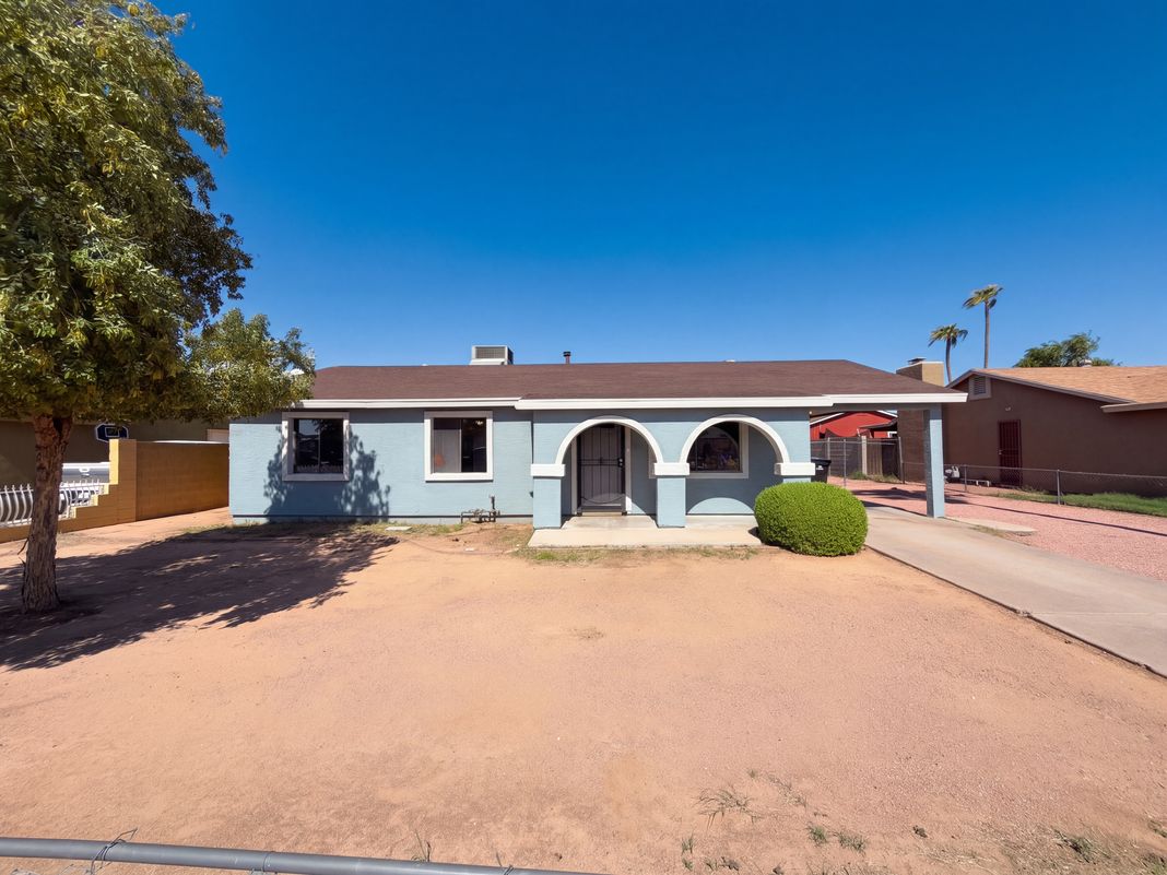 Property photo 1 of 6208 W Alvarado Rd