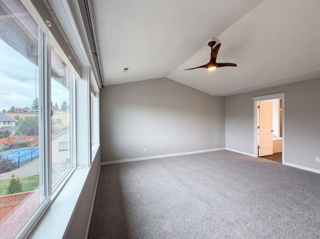 Photo 18 of 26 of 2958 SW Redmond Hill Rd, McMinnville, OR