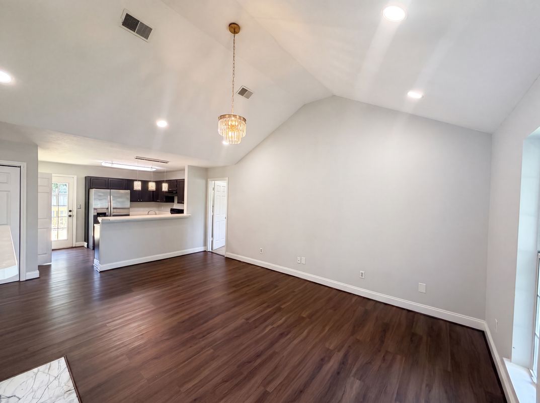 Property photo 3 of 2 Ember Way