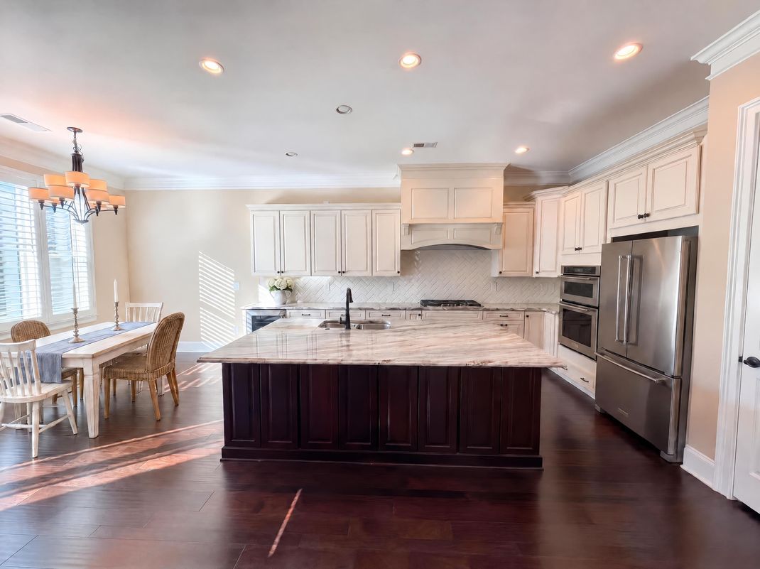 Property photo 2 of 14629 Glen Valley Ct