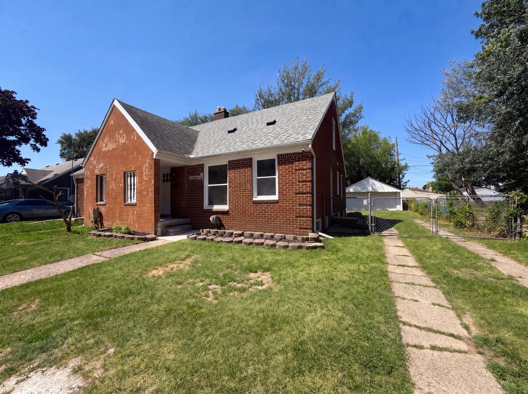 Property photo 1 of 23089 Brittany Ave